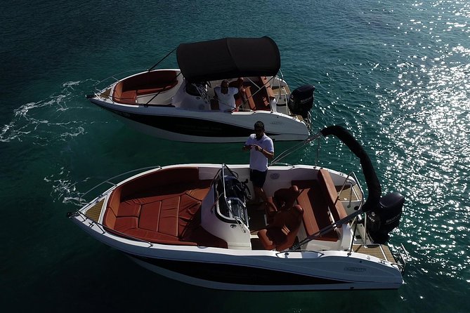 2 hours Elafiti Islands Private Tour by Barracuda 545 - Meeting at Lapadska obala and setting off smoothly