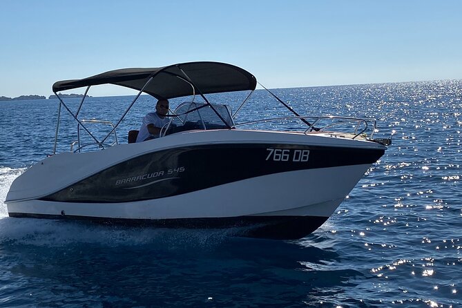 2 hours Elafiti Islands Private Tour by Barracuda 545 - Snorkeling gear included, plus drinks to keep the mood relaxed