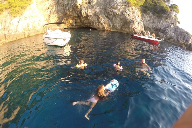 4h / 6h / 8h Elaphite Islands Tour with 7.5m/24FT SunDeck Boat - Lopud Island: monastery views, then lunch time that actually tastes like the region