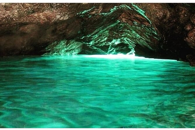 Blue Cave and caves Discovery Dubrovnik - Group Tour by Boat - Meeting Points and Getting On the Boat Without Stress
