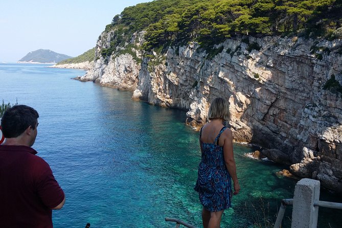 BLUE CAVE private speedboat tour with drinks - Should you book this Blue Cave private speedboat tour?