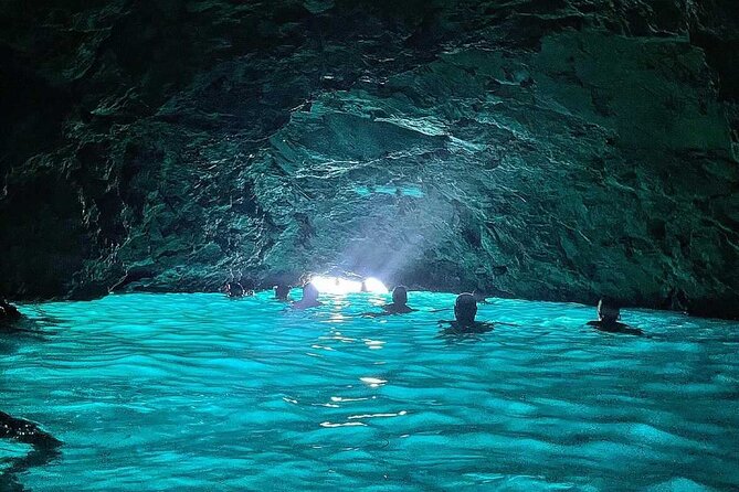 Blue & Green Cave Experience: Drinks, Snorkeling & Šunj Beach - Key highlights at a glance