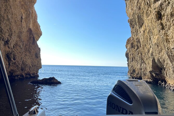 Blue & Green Cave,Sunj beach Small Group Tour with Speedboat - What the Drinks and Snorkeling Gear Add to the Value