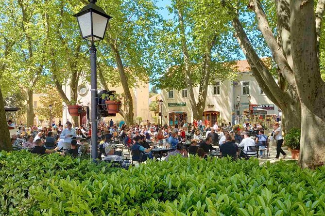 Bosnia Food and Wine Experience Tour - From Dubrovnik - Stop 3: Trebinje center pass, Old Muslim casaba area, and a 4-wine tasting