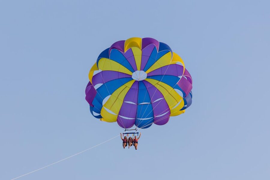 Cavtat: Parasailing - Small group size, English instruction, and how that helps
