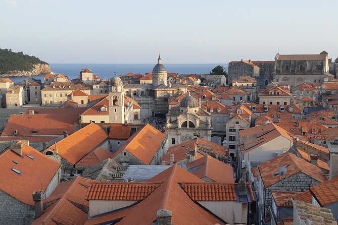 City Walls Legends and Facts Tour - Timing and route: starting at Majic Tours and finishing on Stradun