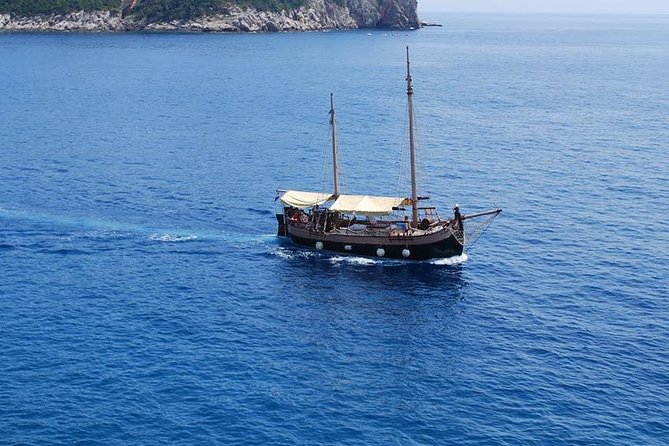 Day Cruise in the Elafiti Islands from Dubrovnik - Getting to the boat: pickup, timing, and how the day starts