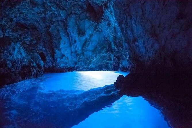 Discover Elaphite Islands and Hidden Caves in Dubrovnik - Price and Value for a 4-Hour Private Group