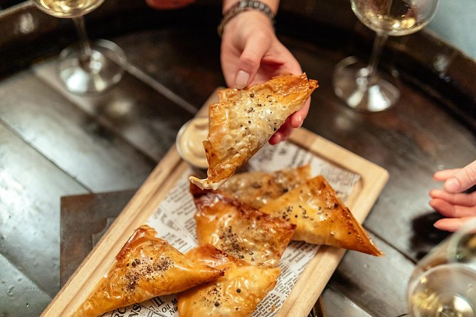 Drinks & Bites in Dubrovnik Private Tour - Stop 1 on Brsalje Street: grapes and the first tasting mindset