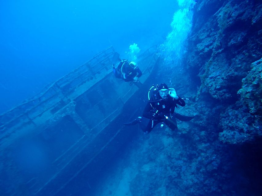Dubrovnik: 1-Day Diving Package - Guides and group management that make the day easier