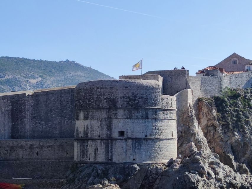 Dubrovnik: 2h Old Town Private Guided Tour - Stradun and the Cathedral Area: Architecture and City Stories in One Walk