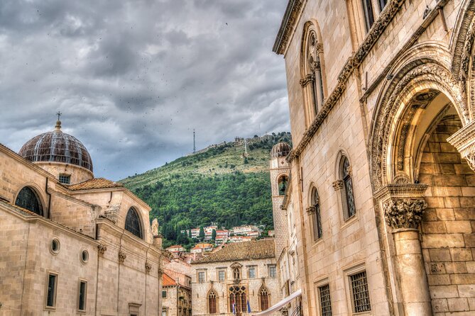 Dubrovnik: 3 Hour Private Tour - Old Town & City Walls - Old Town Walk: From the Stradun to the 1667 Earthquake Rebuild