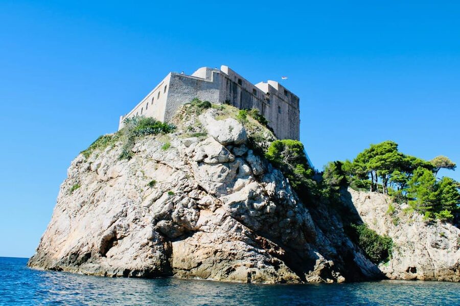 Dubrovnik: 6 hours Blue cave & Elaphiti with optional lunch - Guides, Group Size, and the Human Side of the Experience