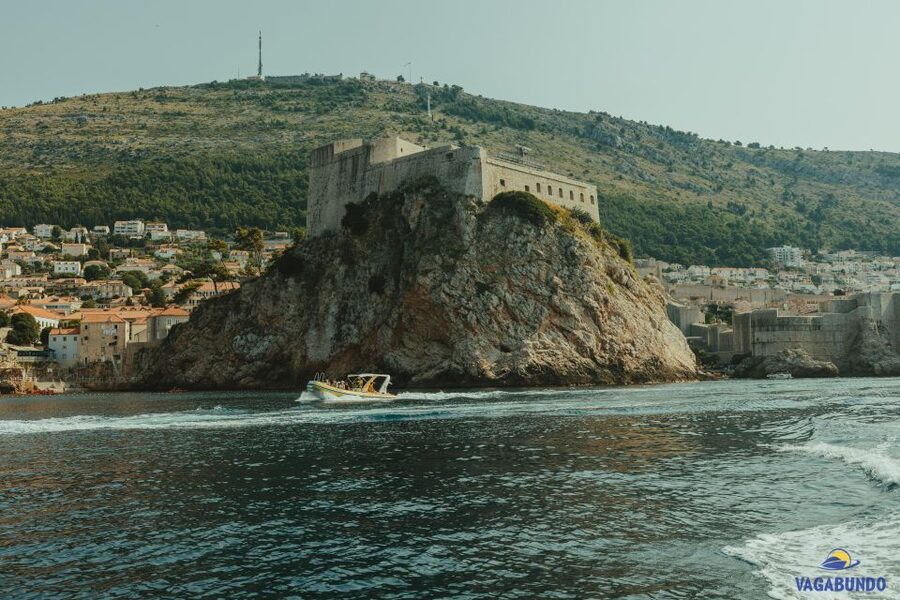 Dubrovnik: Blue Cave Afternoon Speedboat Tour with Drinks - Safety and comfort: how the crew keeps the fun going