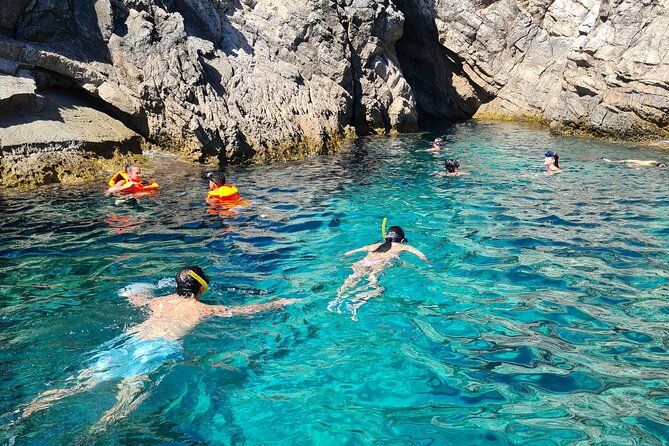 Dubrovnik Blue Cave, Green Caves, Sandy Beach, Old Town Panorama - A 5-hour speedboat sampler of Dubrovnik’s water-world