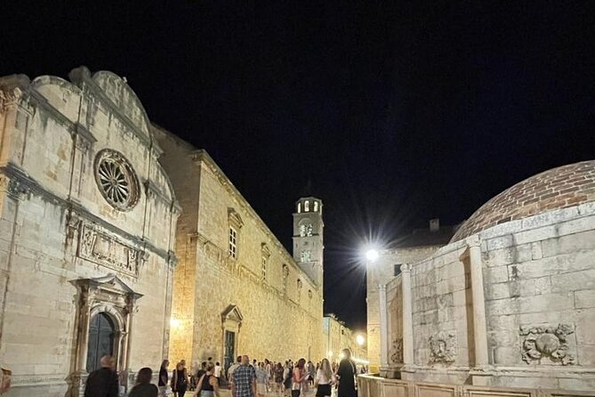 Dubrovnik By Night Walking Tour - Finding Pile Square: The Blue Umbrella Start Outside the Walls