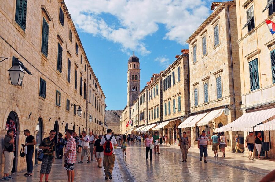Dubrovnik: Cable Car, Walking Tour and City Walls Combo - Cable Car Views From the Old Town Side