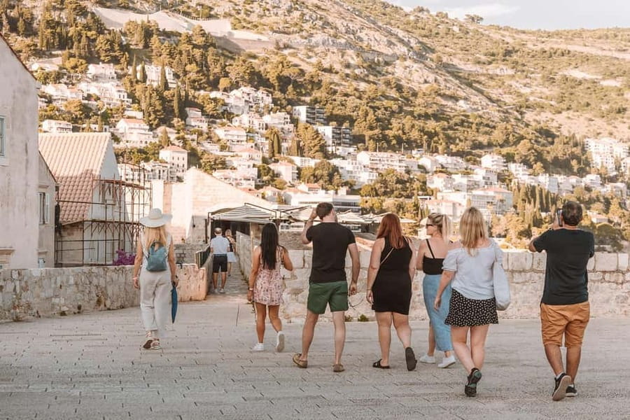 Dubrovnik: City Walls Early Morning or Sunset Walking Tour - Why early morning or sunset changes everything on Dubrovnik’s walls