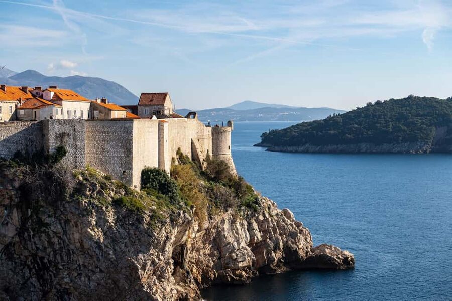 Dubrovnik: City Walls, Old Town Walking Tour & Adriatic View - Guides, small groups, and why it feels personal