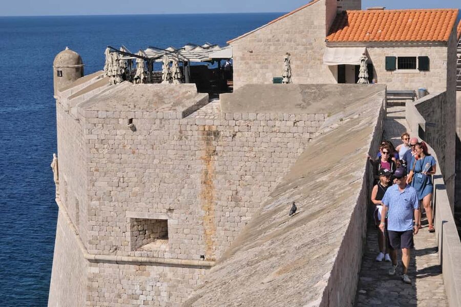 Dubrovnik: City Walls Tour for Early Birds & Sunset Chaser - Why Dubrovnik’s walls feel different when you start at gate-open time