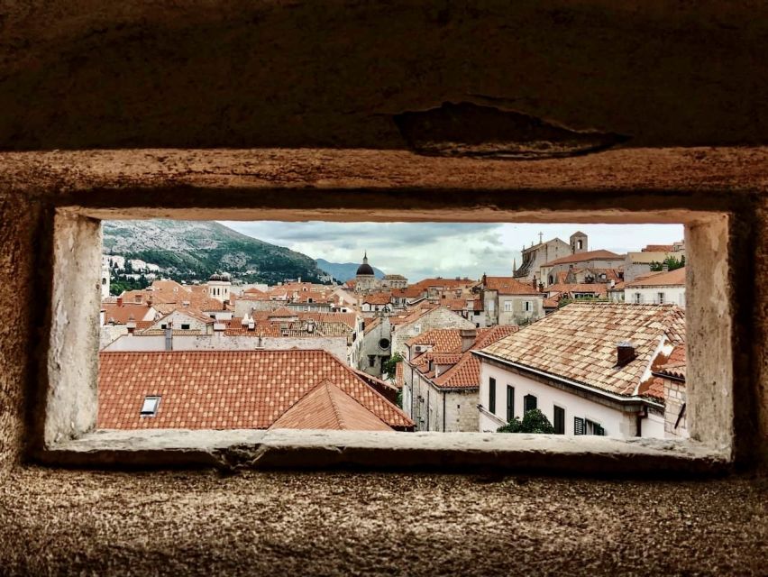 Dubrovnik: City Walls Tour for Early Birds & Sunset Chaser - When early birds beat crowds, and when sunset walks can make sense