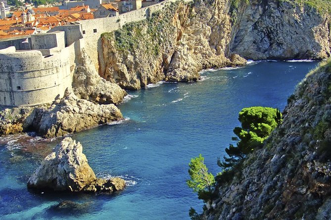 Dubrovnik City Walls Walking Tour (entrance ticket included) - Pile Gate and the Old Town orientation that saves you time later