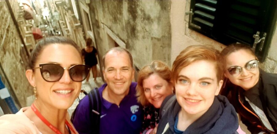 Dubrovnik: Early Bird Walking Tour - Meeting at Amerling Fountain, and what to look for