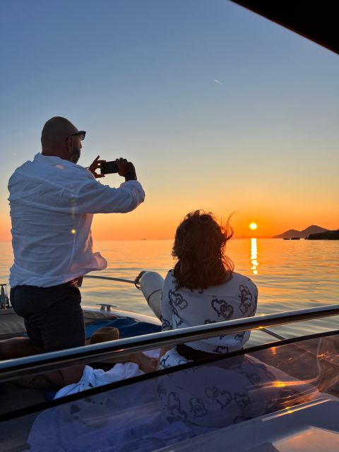 Dubrovnik: Elafiti Island Private Speedboat Tour - Sipan, vineyards, and Skocibuha Castle