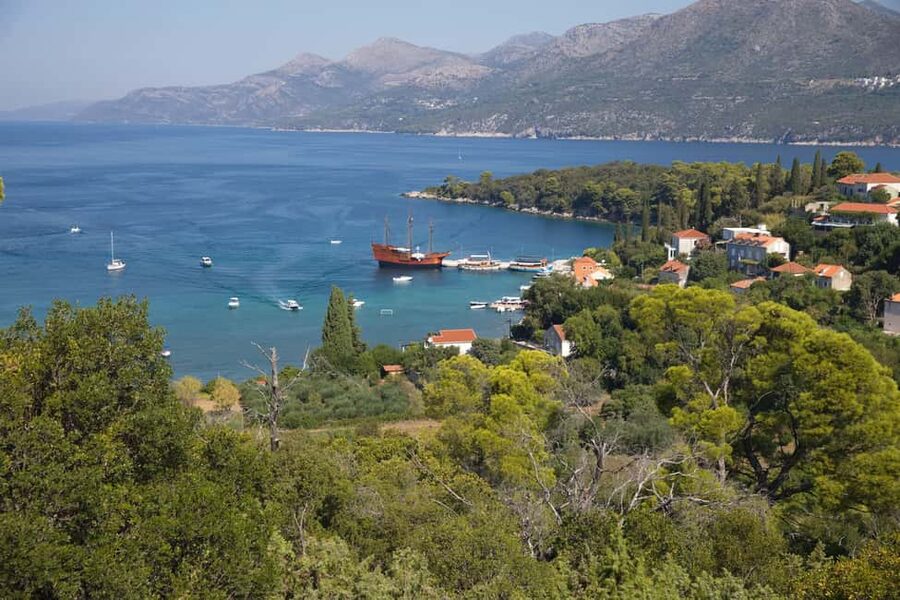 Dubrovnik: Elaphite Island Hopping Cruise on Karaka Ship - Snorkeling and marine life: what you are really buying