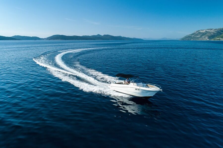 Dubrovnik: Elaphite Islands Private Speedboat Full-Day Tour - What the private skipper gets right