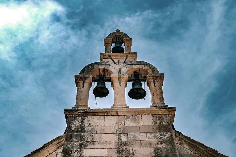 Dubrovnik for Kids: A Playful Family Walking Tour Experience - Pile Gate Stories: The First Big Moment for Kids and Adults