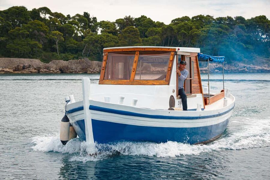 Dubrovnik: Full-Day Blue Cave & Elaphiti Islands Boat Tour - Meeting at Lapadska Obala, and what the 8 hours really include