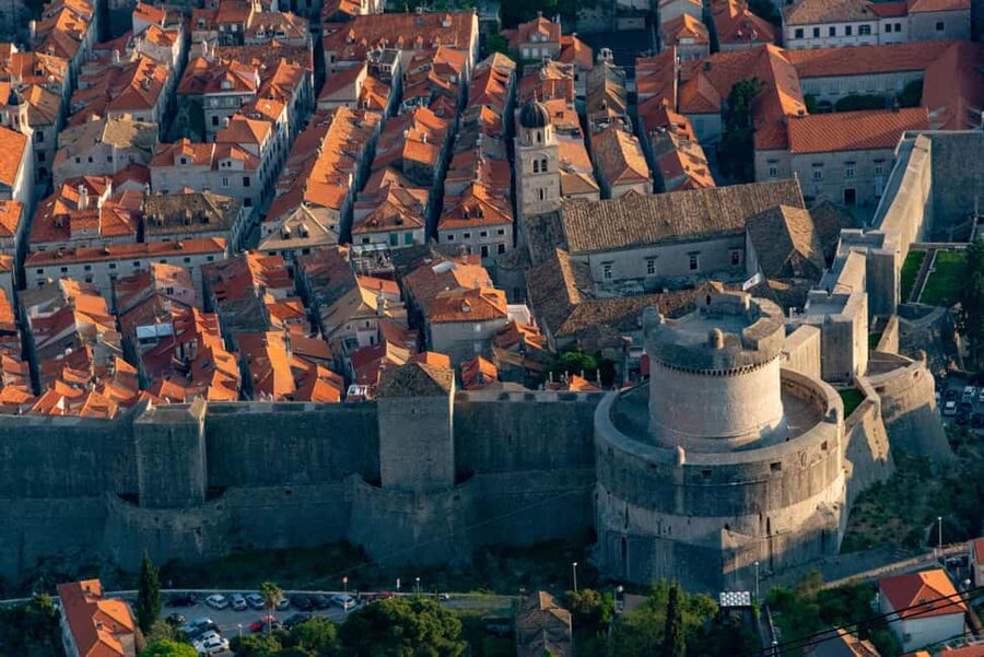 Dubrovnik Fun Facts and History: 1 or 2hr Tour with Antonio - What the Tour Covers in 1 Hour vs. 2 Hours