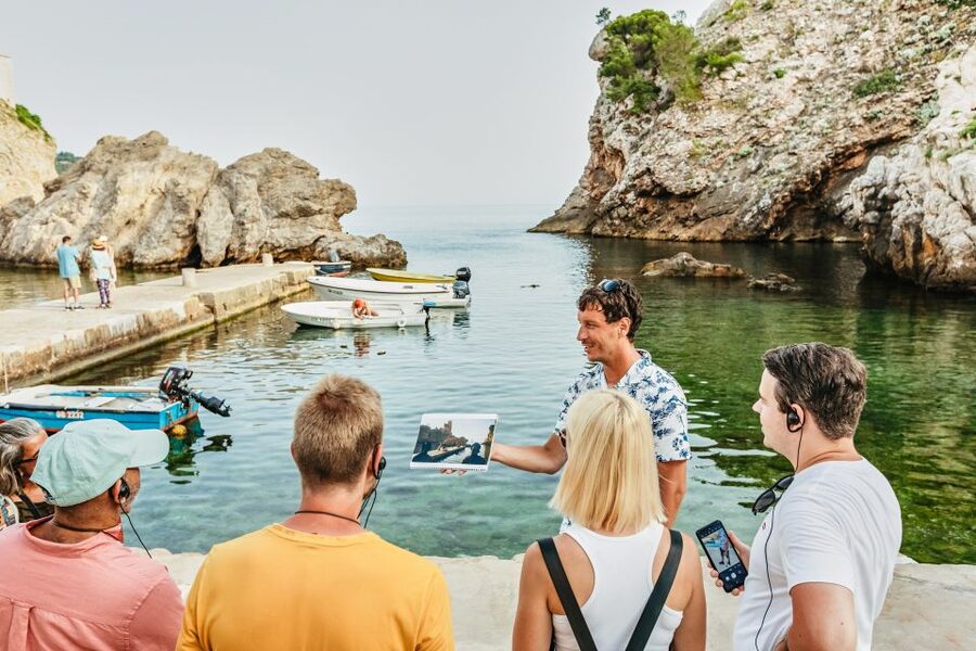 Dubrovnik: Game of Thrones and Lokrum Island Walking Tour - The photo book: how the stop matching really works