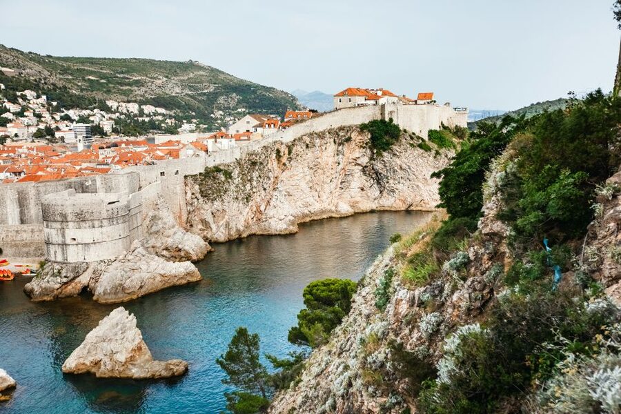 Dubrovnik: Game of Thrones and Lokrum Island Walking Tour - Meeting point, timing, and what to pack for a sweaty, fun walk
