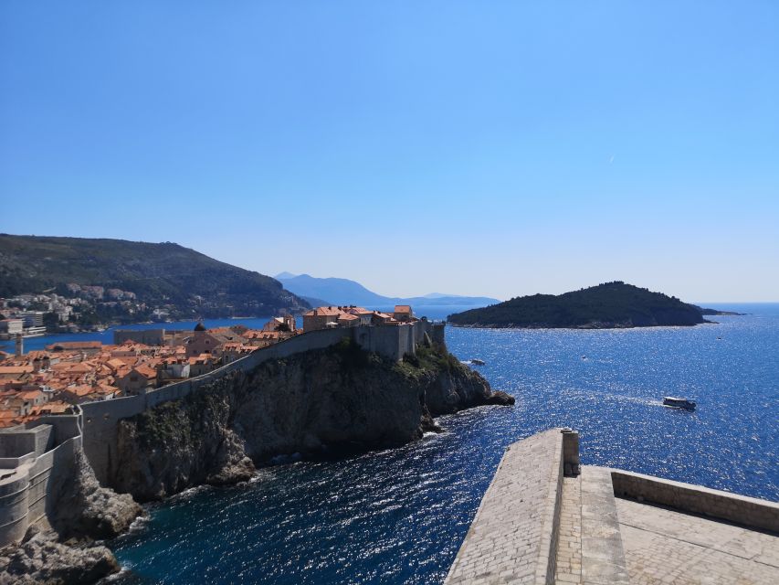 Dubrovnik: Game of Thrones Complete Tour - The lunch break rhythm, then Srđ hill for King’s Road photos