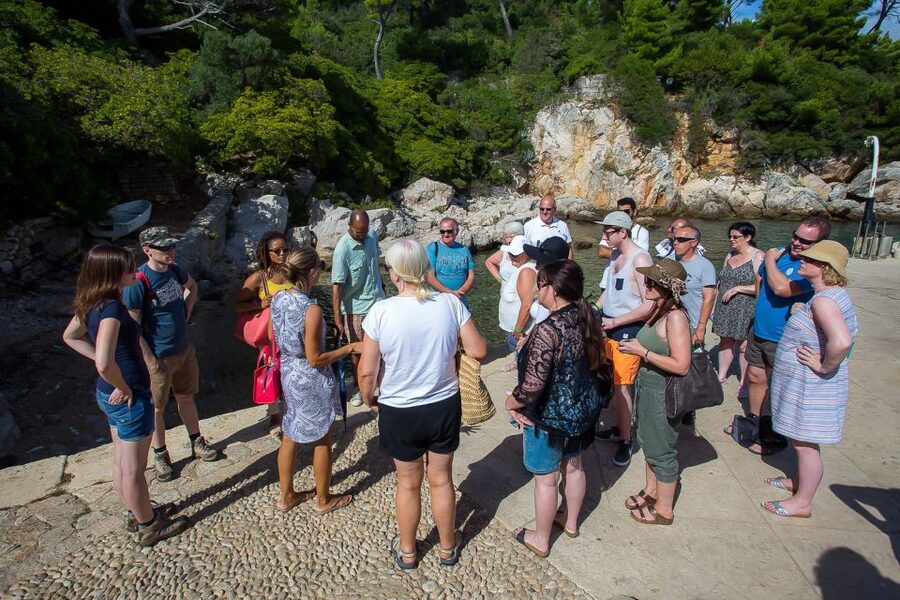 Dubrovnik: Game of Thrones&Lokrum Island Walking Tour - The Iron Throne photo stop, the HBO gift, and how to use your time afterward