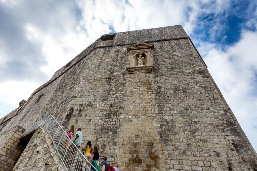 Dubrovnik: Game of Thrones&Lokrum Island Walking Tour - Tickets, extra costs, and how $41 stacks up in real life