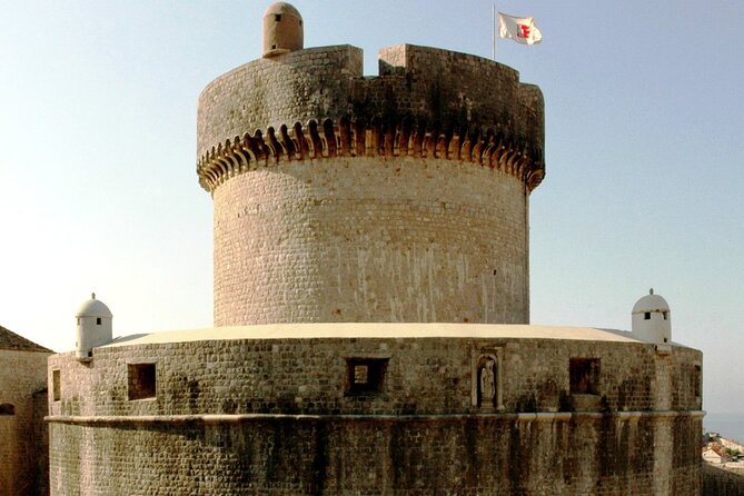 Dubrovnik Game Of Thrones self-guided tour with mobile app - Photo moments and pacing: iron throne, Littlefinger scenes, and what to expect