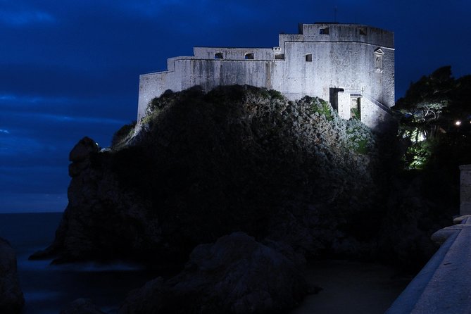 Dubrovnik Ghosts and Mystery Walking Tour - Meeting Point, Timing, and Pace for a Smooth Start