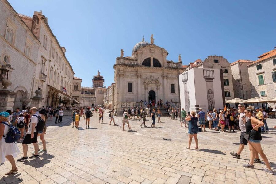 Dubrovnik: Guided Old City Walking Tour - Stradun Main Street, Dubrovnik’s Central Stage