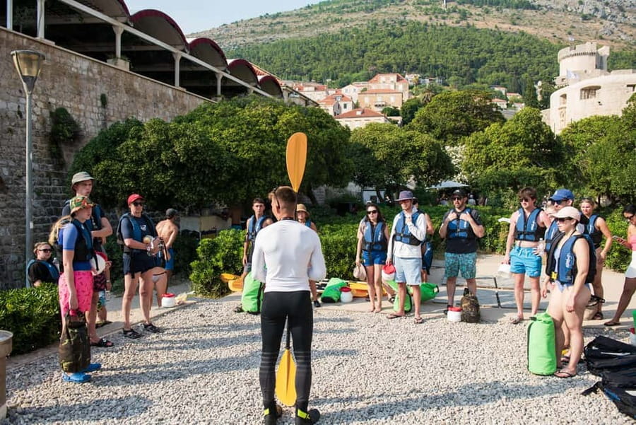 Dubrovnik: Guided Sea Kayaking and Snorkeling Tour - Why kayaking from Dubrovnik beats just doing Old Town