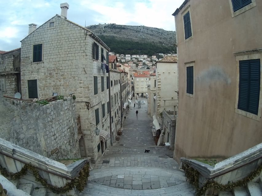 Dubrovnik: Insider 90-Minute Walking Tour With a Local - Key highlights you will feel on this walk
