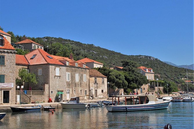 Dubrovnik Island-Hopping Cruise in the Elaphites with Lunch - Lopud and Šunj Beach: the best chance for swimming and an island town stroll