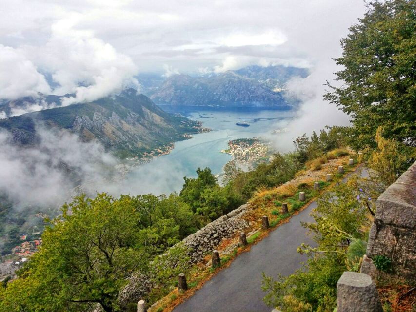 Dubrovnik: Kotor, Perast, Sveti Stefan, and Budva Day Trip - Sveti Stefan Viewpoint: A Short Stop With Big Payoff