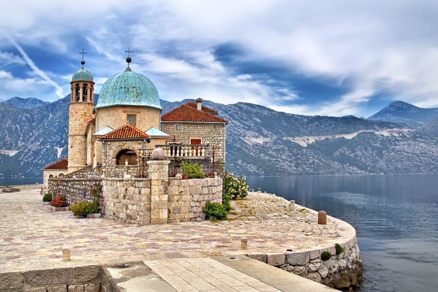 Dubrovnik: Montenegro Day Trip by Bus and Boat - Price and logistics: $116 is fair if you accept the tradeoffs