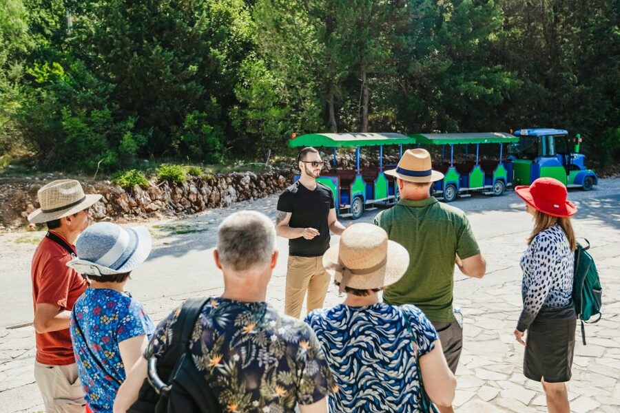 Dubrovnik: Mostar and Kravice Waterfalls Small-Group Tour - Timing, logistics, and the real meaning of a small group