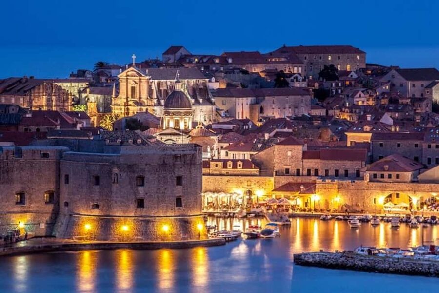 Dubrovnik : Must-See Private Walking Tour With A Guide - Incredible India Dubrovnik: a surprising themed stop inside the day