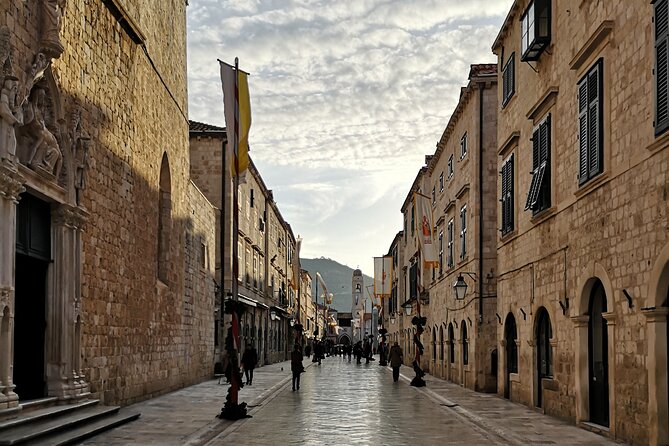 Dubrovnik Old City Private Tour - Hidden lanes to St. Ignatius and the square of Ivan Gundulić