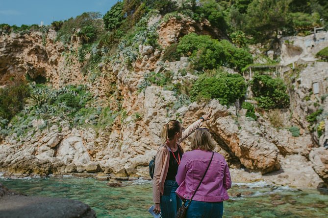 Dubrovnik Old Town Private Walking Tour - Luza Square and Sponza Palace: Faith, Identity, and 1991 Stories